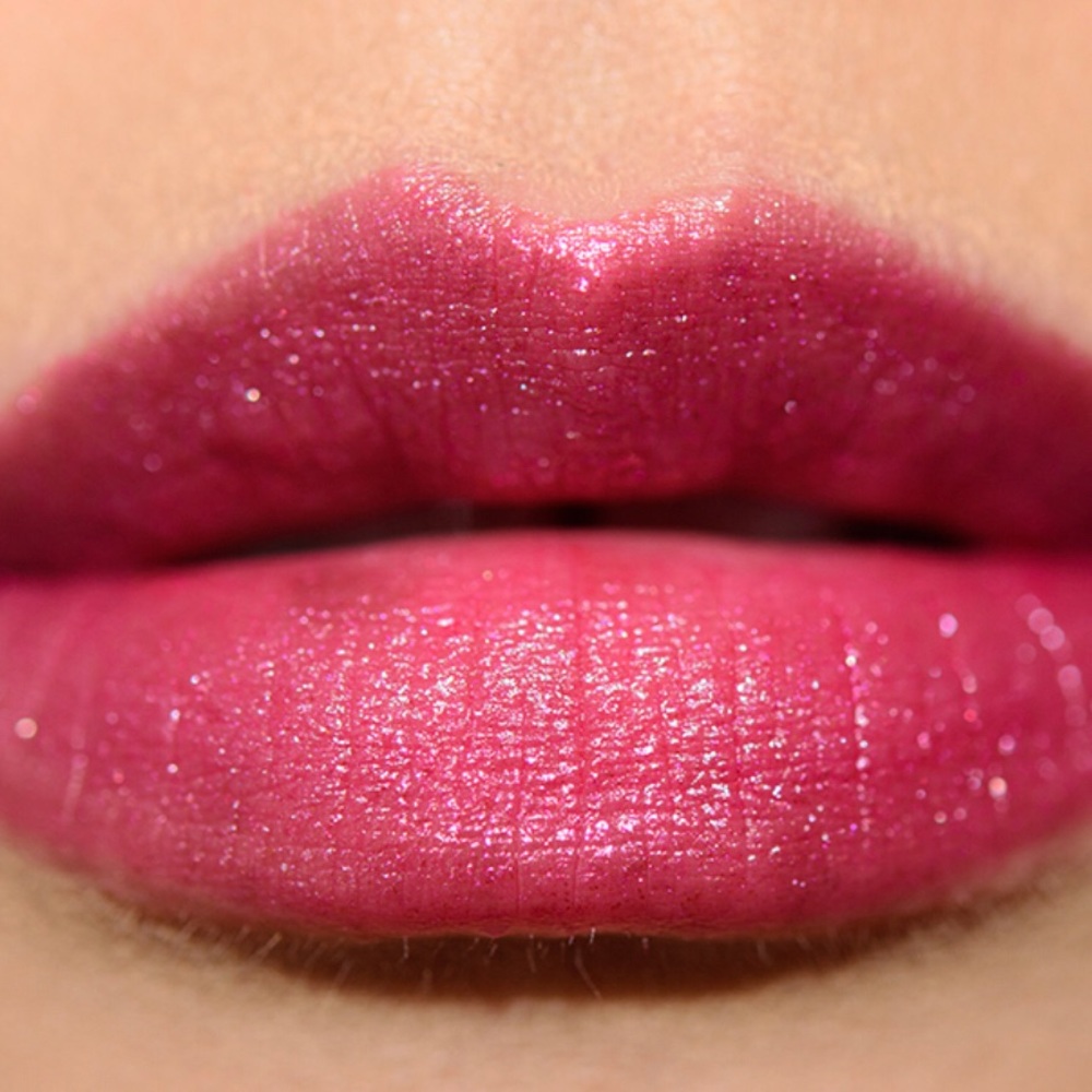 MAC Wild Nectar Lipstick - Picture 3 of 3